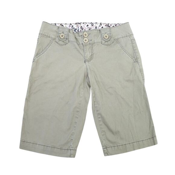 Vintage Y2K L.E.I. khaki brown low rise bermuda shorts 7 - Picture 1 of 6